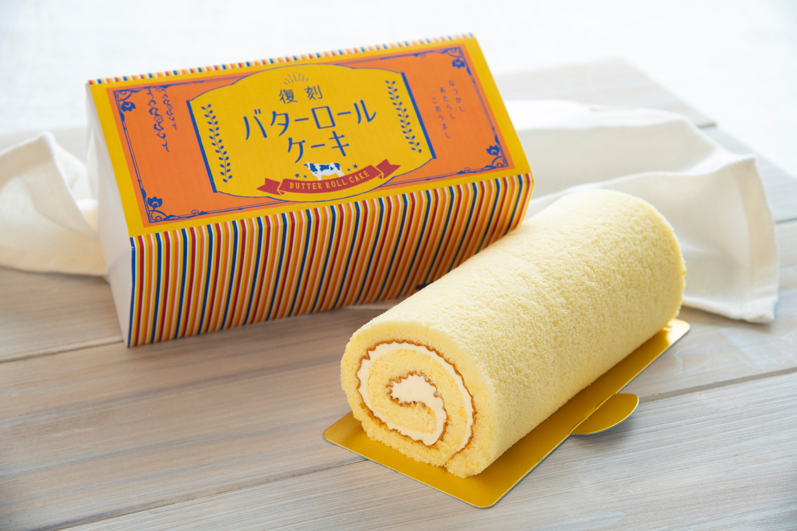 シェフの自信作！『バターロールケーキ』10月1日新発売です。 手作りお菓子とパンの店 sweets Funaki